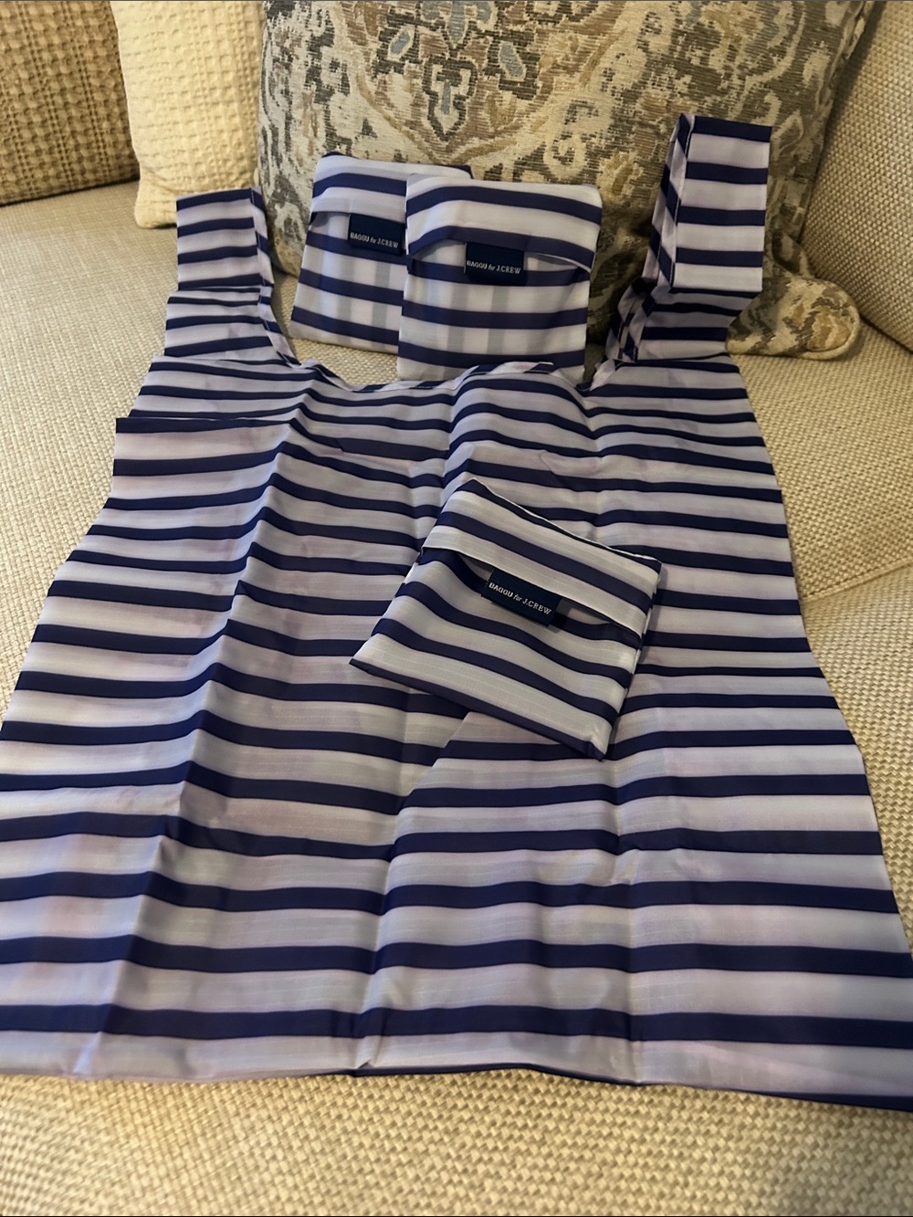 Baggu Set of 3 - Packable Tote Bag in Navy and White Stripe